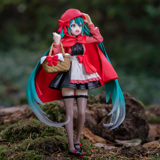 Hatsune Miku Wonderland Figure – Little Red Riding Hood
