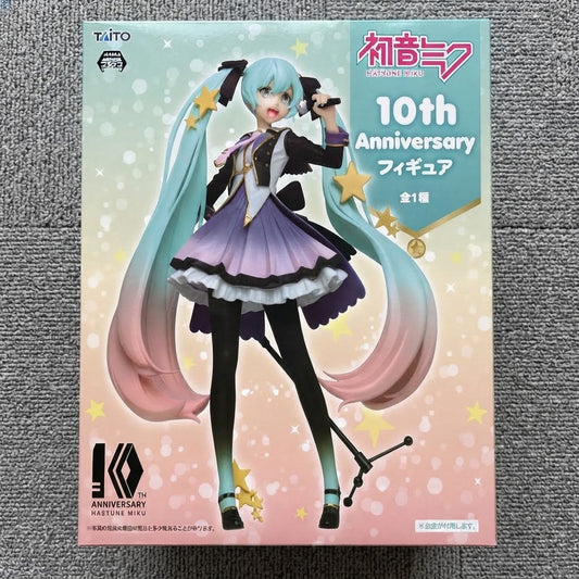 Hatsune Miku 10th Anniversary Figure