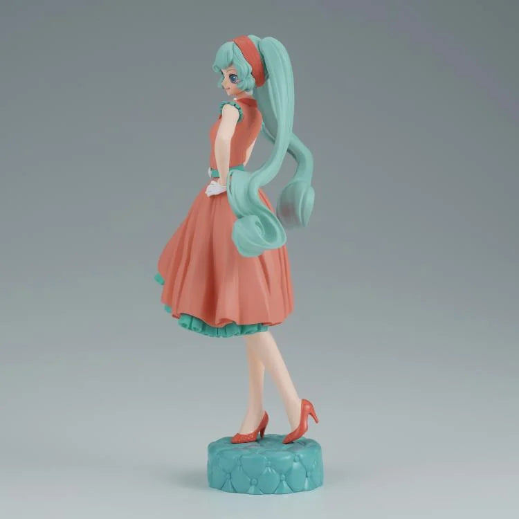 Hatsune Miku World Journey Vol.1 American Retro Figure – Banpresto