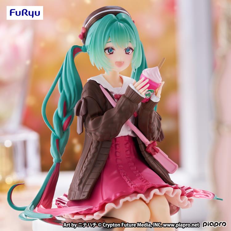 Hatsune Miku – Autumn Date Pink Ver. Noodle Stopper Figure