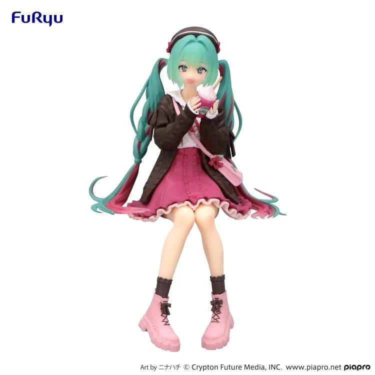 Hatsune Miku – Autumn Date Pink Ver. Noodle Stopper Figure