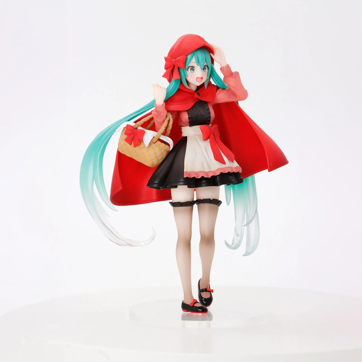 Hatsune Miku Wonderland Figure – Little Red Riding Hood